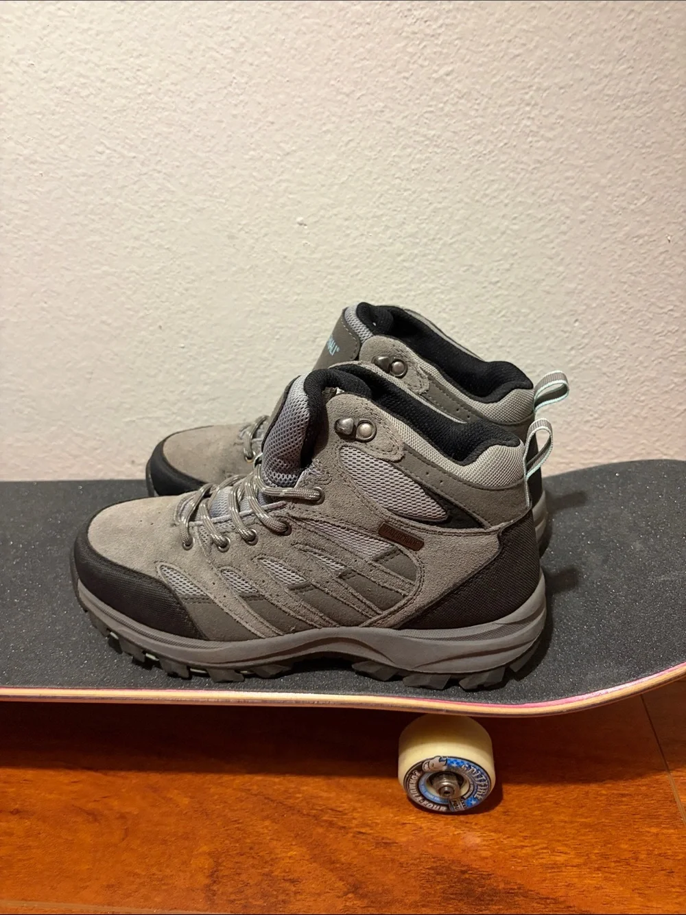 Kids Gray Hiking Boots - Durable Outdoor Footwear